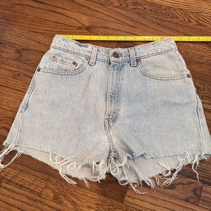 Vintage Levi’s shorts